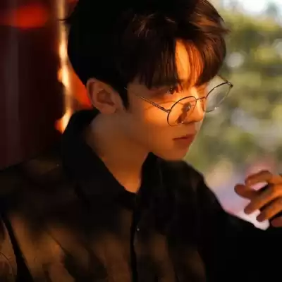 丁芷巧